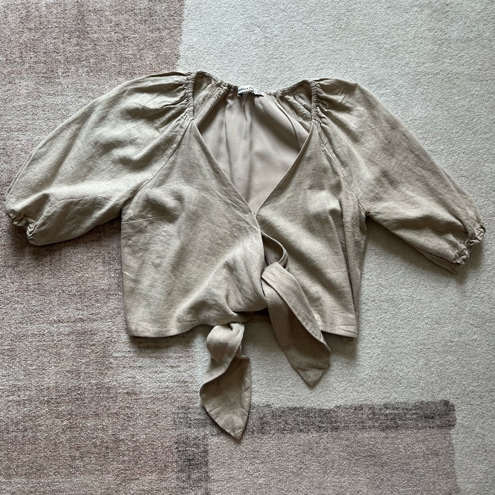 Linen Abercrombie top